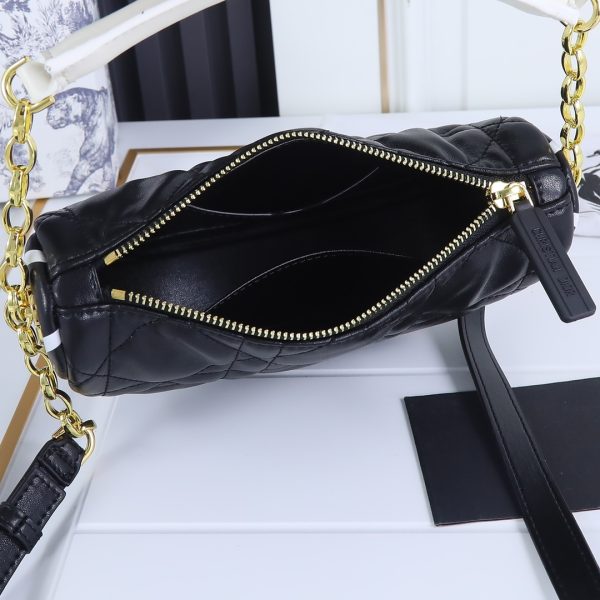 Replica Dior Small CD Vibe Hobo Bag – Stylish & Affordable - Image 5