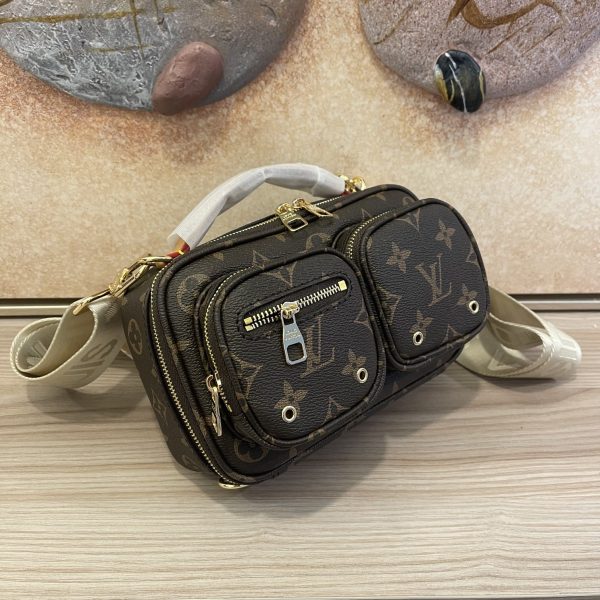 Louis Vuitton Sporty Utility Crossbody Bag Replica - Image 2