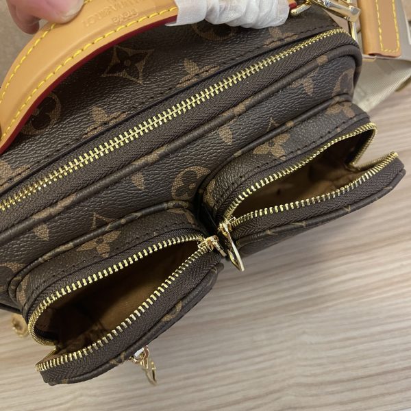 Louis Vuitton Sporty Utility Crossbody Bag Replica - Image 6