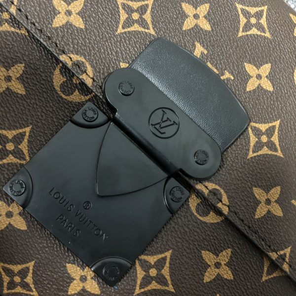 Replica LV S Lock A4 Pouch M80560 | Stylish & Functional - Image 15