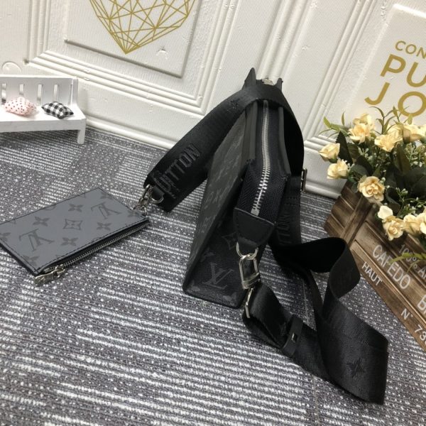 Replica LV Gaston Wearable Wallet M81115 - AAA Quality - Image 4