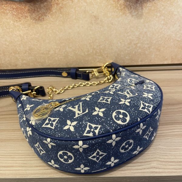 Louis Vuitton Loop Baguette Handbag Replica - Image 8