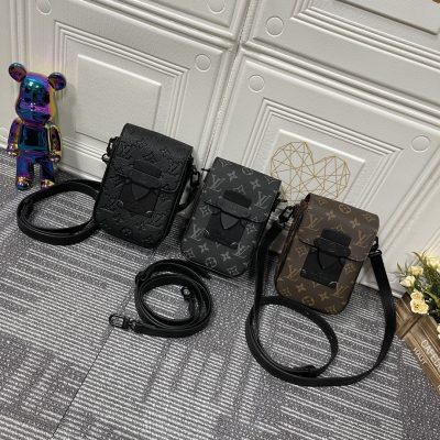 Replica Louis Vuitton S-Lock Vertical Wallet M81524