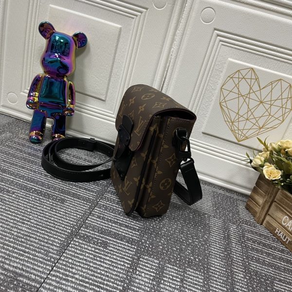 Replica Louis Vuitton S-Lock Vertical Wallet M81524 - Image 12
