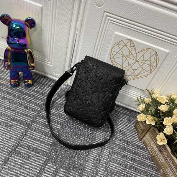 Replica Louis Vuitton S-Lock Vertical Wallet M81524 - Image 4