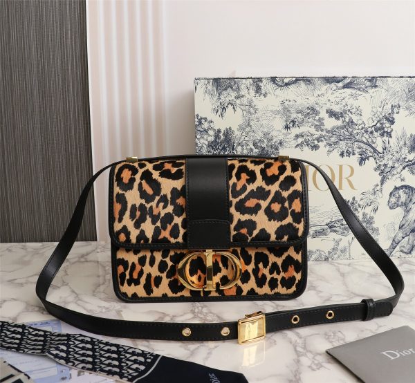AAA Replica Dior Leopard 30 Montaigne Bag