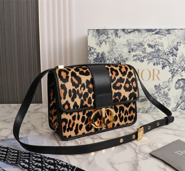 AAA Replica Dior Leopard 30 Montaigne Bag - Image 2