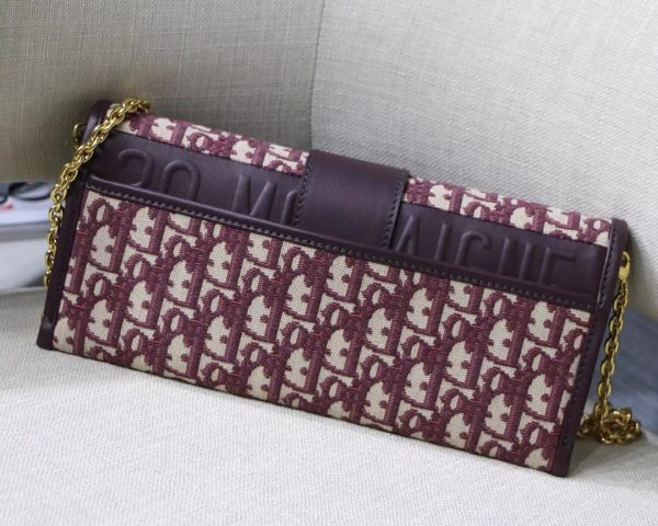 Replica Dior 30 Montaigne Oblique Pouch – Stylish & Chic - Image 5