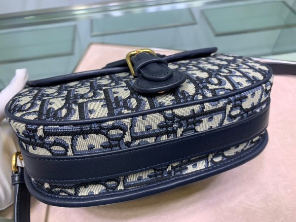 Dior Medium Bobby Bag Replica - Luxury Style - Image 4