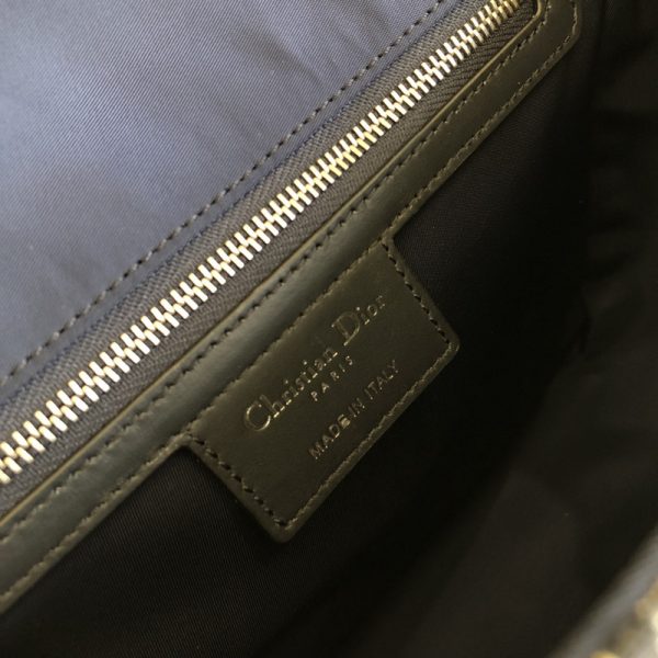 Replica Dior Oblique Messenger Bag | Timeless Luxury Style - Image 5