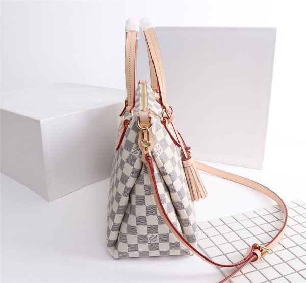 Replica Louis Vuitton Lymington N40022 Handbag - Timeless Style - Image 4