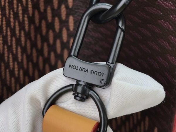 Stylish Replica Louis Vuitton Mini Tote Bag - Image 3