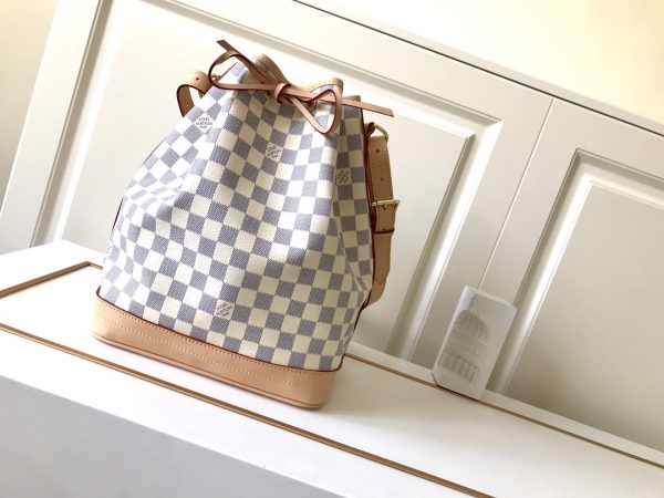 Louis Vuitton Noé Damier Azur Replica Handbag