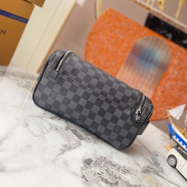 Louis Vuitton Replica Toiletry Pouch N47625 – Stylish & Functional - Image 3