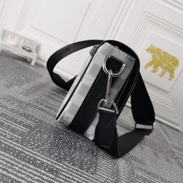 Replica LV Studio Messenger Bag N50013 – Stylish & Durable - Image 16