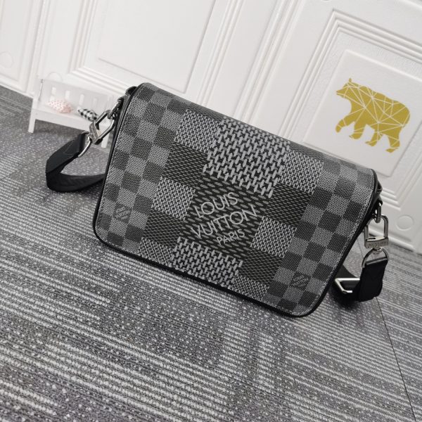 Replica LV Studio Messenger Bag N50013 – Stylish & Durable - Image 4