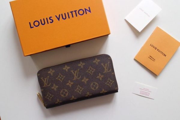 LV Zippy Wallet Replica – Premium Look, Affordable Style