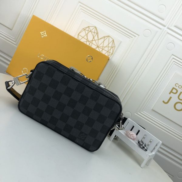 Replica LV Alpha Wearable Wallet – Stylish & Compact Design - Image 9