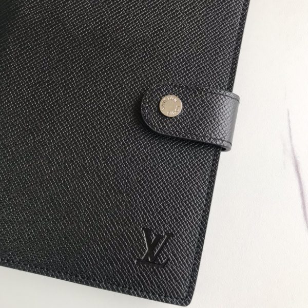 Replica LV Medium Ring Agenda Cover R20222 - Stylish Planner - Image 12