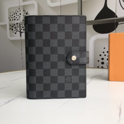 LV Medium Ring Agenda Cover R20240 – Elegant Replica Design