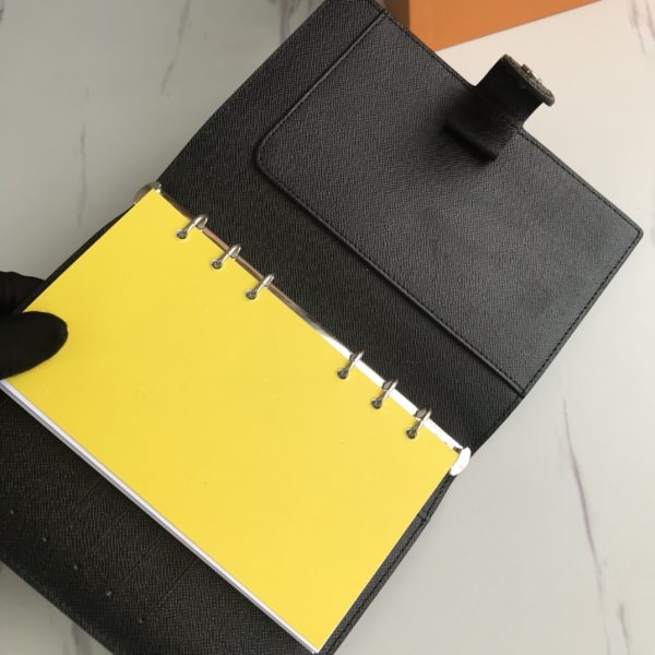 LV Medium Ring Agenda Cover R20240 – Elegant Replica Design - Image 10