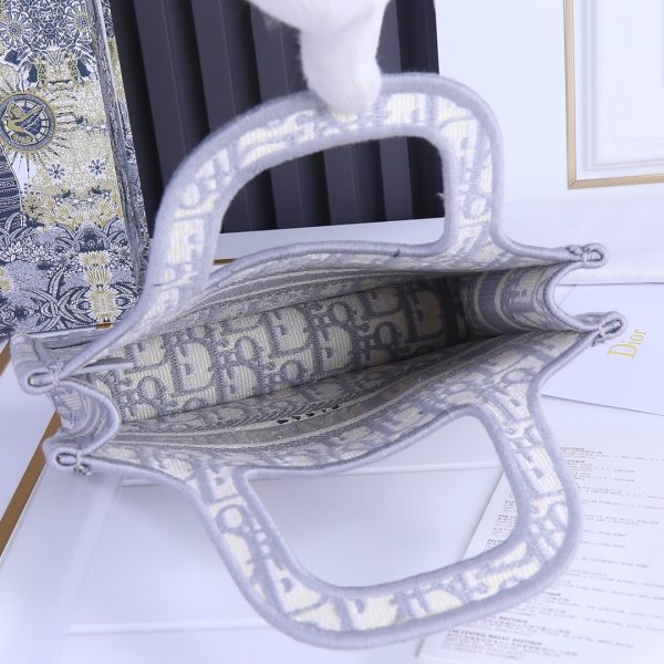 Replica Dior Oblique Mini Book Tote – Embroidery Elegance - Image 9