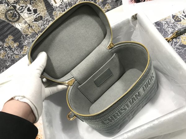 Dior Replica AAA Small Travel Vanity Case - Image 12