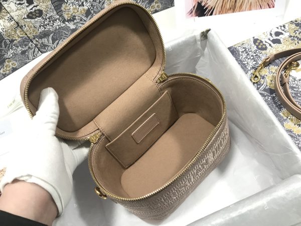 Dior Replica AAA Small Travel Vanity Case - Image 3