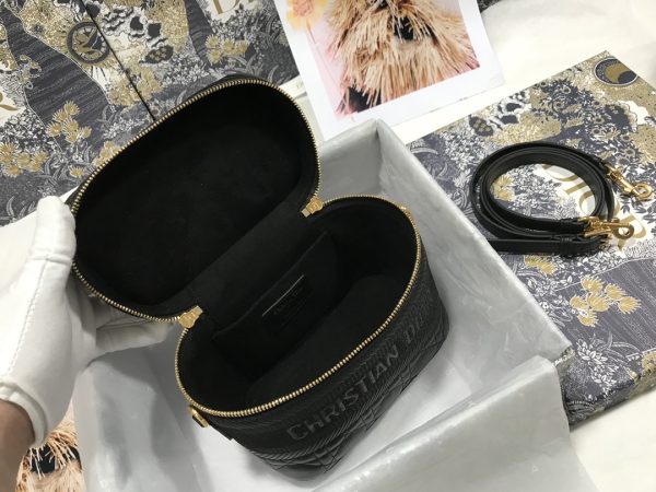 Dior Replica AAA Small Travel Vanity Case - Image 8