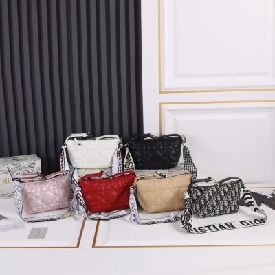 Replica Dior Small DRTRAVEL Nomad Pouch - Stylish & Compact