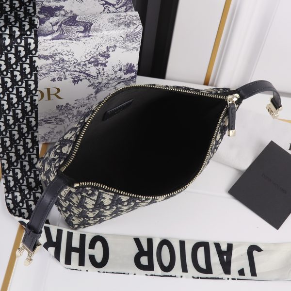 Dior Replica Medium Drtravel Nomad Pouch - Stylish & Compact - Image 11