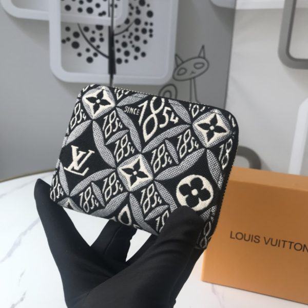 Replica LV Since 1854 Zippy Coin Purse M69997 - Image 9