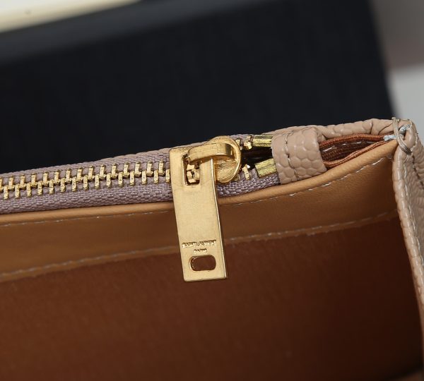 Replica YSL Envelope Chain Wallet – Embossed Leather 1888 - Image 9