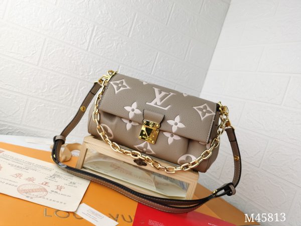 Replica LV Favorite M45813 Crossbody Bag - Image 11
