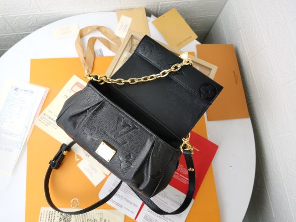 Replica LV Favorite M45813 Crossbody Bag - Image 8