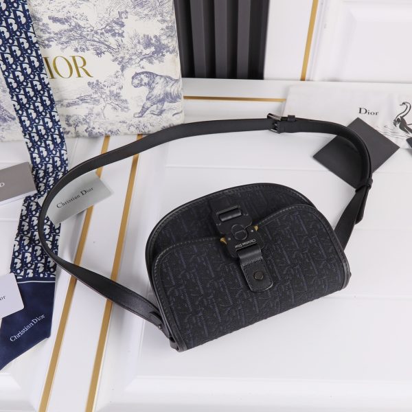 Replica Dior Gallop Messenger Bag — Timeless Style - Image 15
