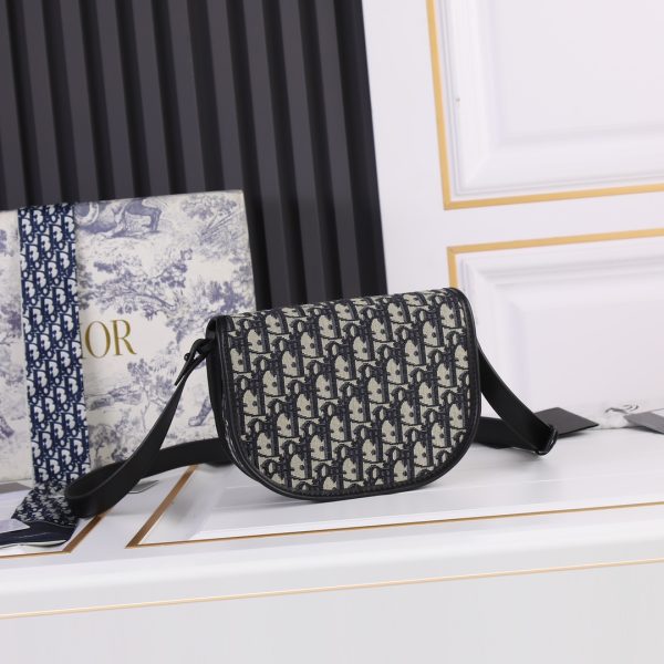 Replica Dior Gallop Messenger Bag — Timeless Style - Image 23
