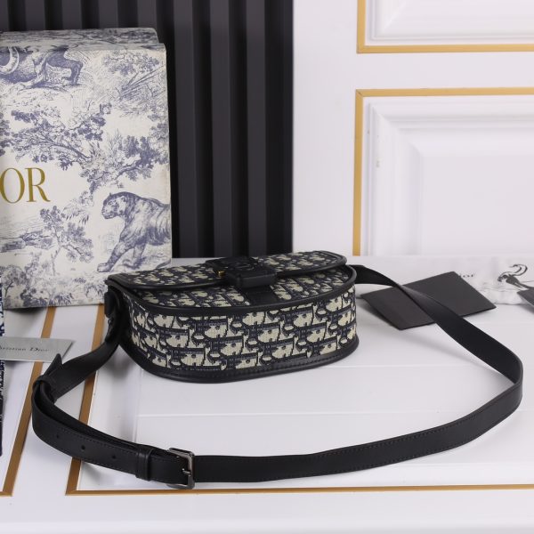 Replica Dior Gallop Messenger Bag — Timeless Style - Image 25