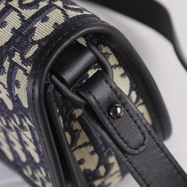 Replica Dior Gallop Messenger Bag — Timeless Style - Image 26
