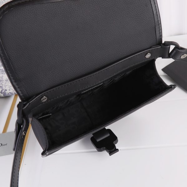 Replica Dior Gallop Messenger Bag — Timeless Style - Image 9