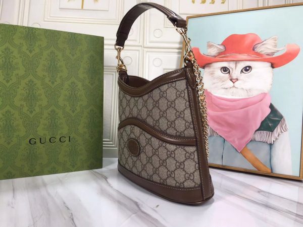 Replica Gucci Interlocking G Large Shoulder Bag - Image 3