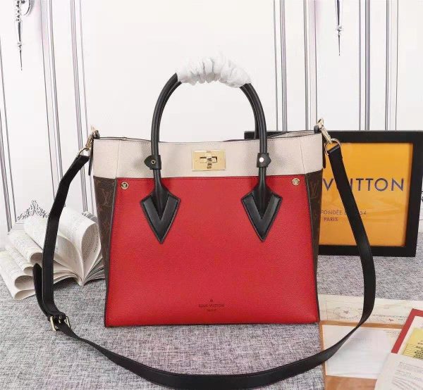 Replica LV On My Side Bag M53823 – Stylish & Luxurious - Image 13