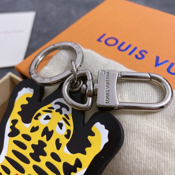 Louis Vuitton Tiger Key Holder & Bag Charm Replica L011 - Image 5
