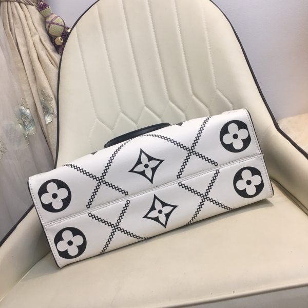 LV Onthego MM Replica Handbag M44568 - Image 22