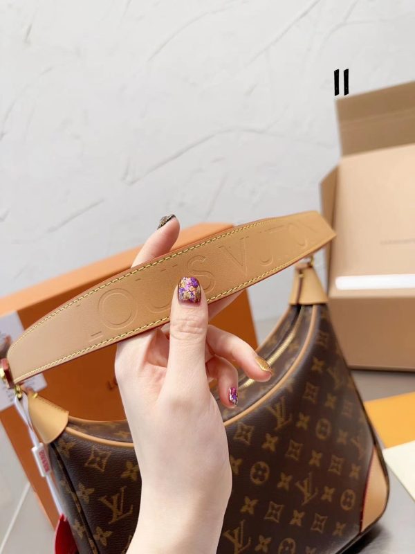 Replica LV Monogram Boulogne 30 Shoulder Bag M51265 - Image 3