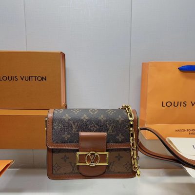 Louis Vuitton Mini Dauphine M44580 Replica Handbag