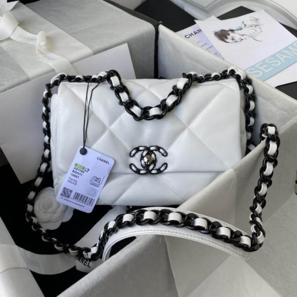 Stylish Replica Chanel 19 Flap Bag As1160 B02511