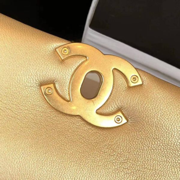 Chanel 19 Replica Flap Bag Gold - As1160 | Stylish Luxury Design - Image 15