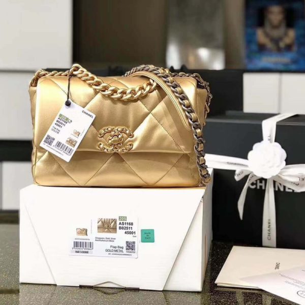 Chanel 19 Replica Flap Bag Gold - As1160 | Stylish Luxury Design - Image 8