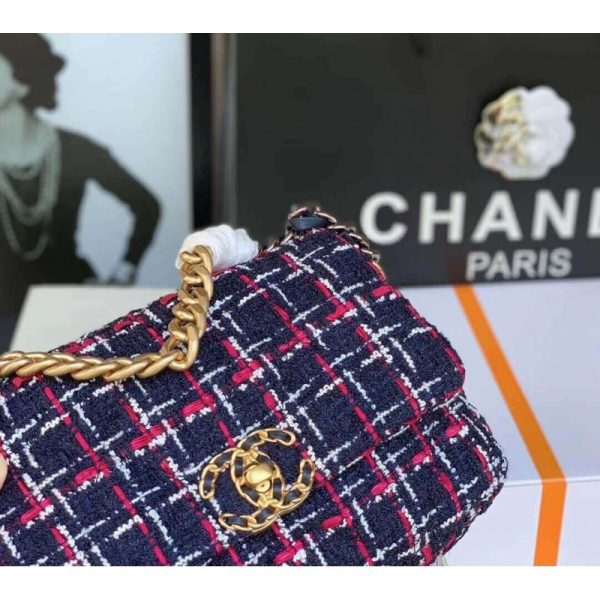 Chanel 19 Tweed Flap Bag Replica - Classic Elegance - Image 7